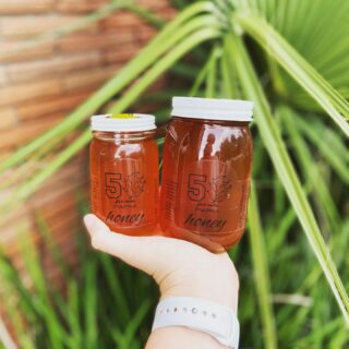 ✨Five Oaks Farm Raw Unfiltered Honey
Did you know consuming ‘Local Honey’ can help lessen your seasonal allergies? That’s right!!! Local honey is made from local pollen. When you consume honey made by local pollen, over time you become less sensitive to that pollen. As a result, you experience fewer seasonal allergy symptoms! Pretty cool right? Let us help you this season!🌻🍯
#fiveoakshoney #rawandunfiltered #localhoney #straightfromthefarmbees #the5oaksfarm #allergyseason #gottatryit #holisticgrowing #farmtotable #feedingthegoldenisles #onehoneyjaratatime #yummy